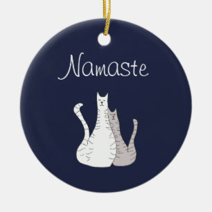 Niedliche Tabby Katzen Namaste Keramik Ornament