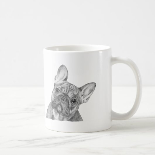 Niedliche Tasse der französischen Bulldogge durch (Rechts)