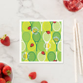 Niedliche Tennisschläger mit Ladvögeln Serviette (Beispiel)
