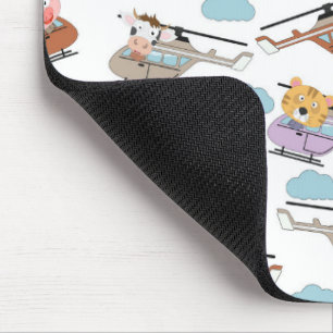 Niedliche Tiere im Hubschraubermuster Mousepad