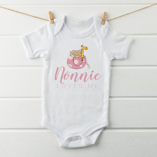 Niedliche Tiere in einem Basket-Nonnie-Lieben Baby Strampler