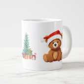 Niedliche Tiere Winterbär Weihnachtsbaum Jumbo-Tasse (Vorderseite Rechts)