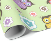 Niedliche trendige Eulen und Blume Geschenkpapier (Rolleneckpunkt)
