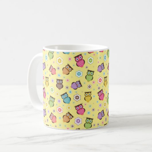 Niedliche trendige Eulen und Blume Kaffeetasse (Vorderseite Links)