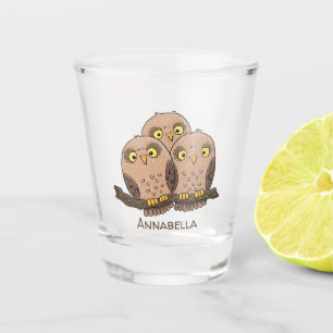 Niedliche Trio-Cartoon-Abbildung Schnapsglas