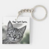 Niedliche überraschende Katze mit Brille-Schlüssel Schlüsselanhänger (Rückseite)