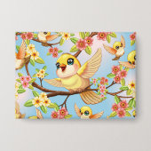 Niedliche und glückliche Vögel unter Frühlingsblum Button (Vorderseite)