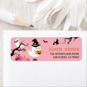 Niedliche und spöttische Ghost-Pink-Halloween-Rück (Insitu)