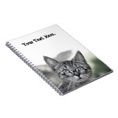 Niedliche und überraschende Katze mit GlasNotebook Notizblock (Rechte Seite)