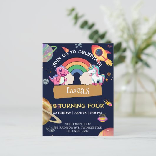 Niedliche Unicorn Dinosaur Regenbogenfläche Geburt Postkarte (Stehend Vorderseite)