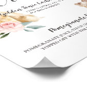 Niedliche Unterhaltungsgetränke für Hunde im Paar Poster (Ecke)