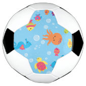 Niedliche Unterwasserwelt Fußball (Gedreht)