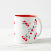 Niedliche Valentinherz Tic-Tac-Toe-Muster Tasse (VorderseiteRechts)