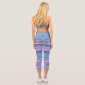 Niedliche violette Streifen Capri Leggings (Rückseite)