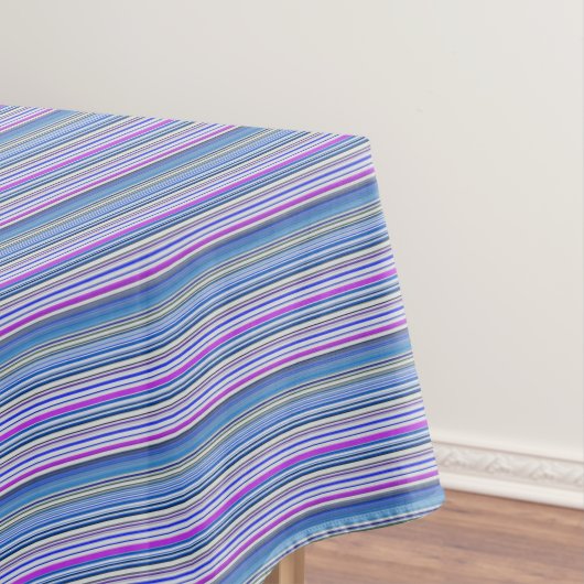 Niedliche violette Streifen Tischdecke (Beispiel)