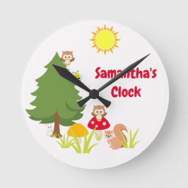 Niedliche Waldtiere Eichhörnchen und Schälkraut Ki Runde Wanduhr