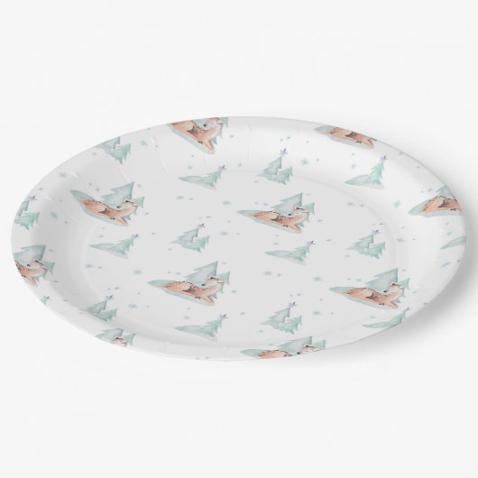 Niedliche Waldtiere im Winter Pappteller (Schrägansicht)