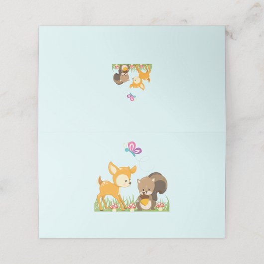 Niedliche Waldtiere Whimsischer Cartoon Platzkarte (Außenseite Aufgefaltet)