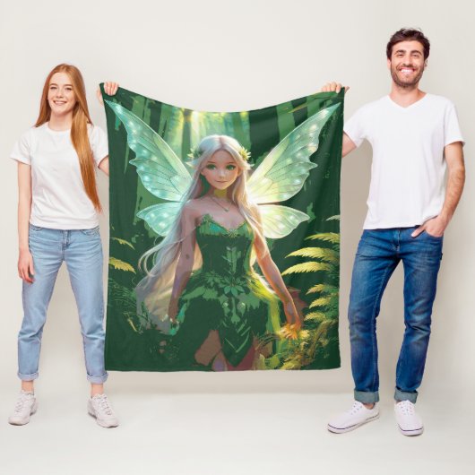 Niedliche Waldzucht in grünem Kleid Fleecedecke (Beispiel)