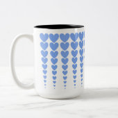Niedliche Warm Periwinkle Blue Heart Tinsels Zweifarbige Tasse (Links)