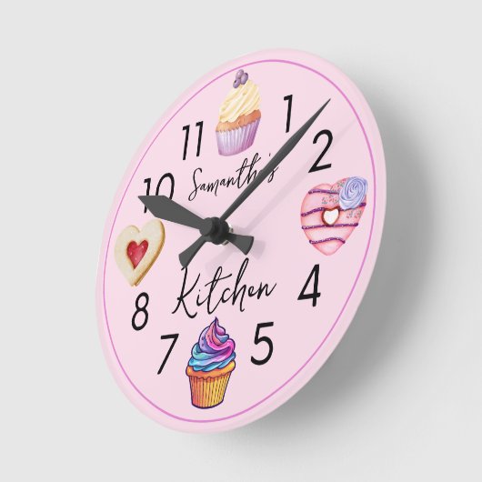 Niedliche Wasserfarbe Kuchen Personalisiert Pink K Runde Wanduhr (Winkel)