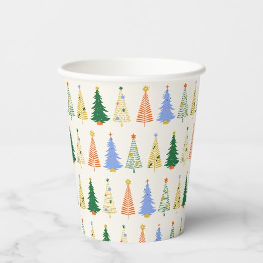 Niedliche Weihnachtsbaumen Red Green Boho Pappbecher (Rückseite)