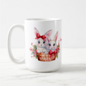Niedliche Weihnachtsbunnies in einem Korb Kaffeetasse (Links)