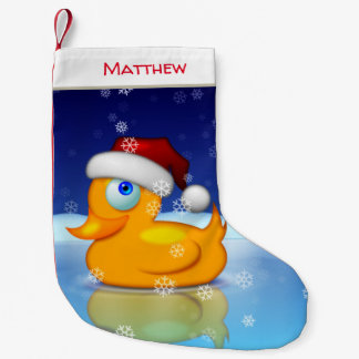 Niedliche Weihnachtsente mit Weihnachtsmannmütze i Kleiner Weihnachtsstrumpf