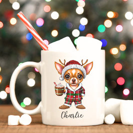 Niedliche Weihnachtsfeier Chihuahua mit Rentier An Kaffeetasse