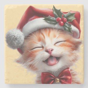 Niedliche Weihnachtskatze mit Weihnachtsmannmütze  Steinuntersetzer