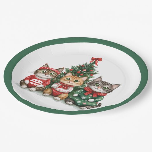 Niedliche Weihnachtskatzen Pappteller (Schrägansicht)