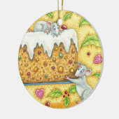 Niedliche Weihnachtsmäuse mit einem Kuchen-Nachtis Keramikornament (Links)
