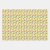 Niedliche Weihnachtspinguine auf Gelb Grün und Bla Geschenkpapier Set (Vorderseite)