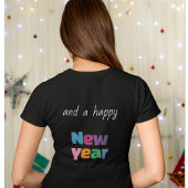 Niedliche Weihnachtsrinder und farbenfrohe T-Shirt