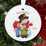 Niedliche Weihnachtstots mit Frau Snowman Acrylic Ornament<br><div class="desc">Personalisieren Sie dieses Acryl-Urlaubssornament mit Ihrem eigenen Datum und anderen Texten vor und zurück. Darling nostalgisches Bild von zwei niedlichen Toten (Junge,  Mädchen) umarmend Mrs. SnowLady. Siehe auch andere Ornamente und Gegenstände in dieser Design-Sammlung.</div>