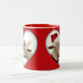 Niedliche Weihnachtsziegen-Paare Zweifarbige Tasse (Mittel)