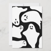 Niedliche, weiße Geister Grauform Halloween Bash Einladung (Rückseite)
