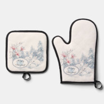 Niedliche weiße Kaninchen im Winterschnee