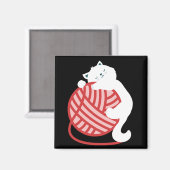 Niedliche weiße Katze mit Garnkugel Magnet (Vorderseite/Rückseite)