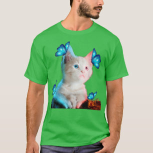 Niedliche weiße Katze mit Schmetterlingskatzenjack T-Shirt