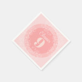 Niedliche, weiße Wildblumen-Muster auf rosa Serviette (Ecke)