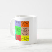 Niedliche Welpenpfähle auf Plätzen Kaffeetasse (Vorderseite Links)