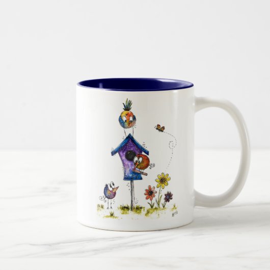 Niedliche Whimsical Birds in einem Geburtshaus Zweifarbige Tasse (Rechts)