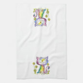 Niedliche Whimsical Happy Cat mit gelber Blume Geschirrtuch (Vertikal)
