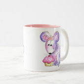 Niedliche whimsical Maus mit einem Cupcake Zweifarbige Tasse (VorderseiteRechts)