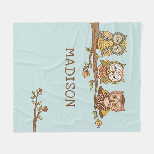 Niedliche Whimsical Owls Moderne Personalisierte M Fleecedecke (Vorderseite (Horizontal))