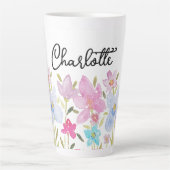 Niedliche Wildblumen Illustration Mit Monogramm Milchtasse (Vorderseite)