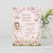 Niedliche Wildblumen Kindermädchen Fairy Erster Ge Einladung (Stehend Vorderseite)