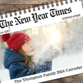 Niedliche Zeitung mit einfacher Typografie Kalender