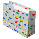 Niedliche Ziegel Gebäude Blockiert Kindermuster Große Geschenktüte (Vorderseite Schrägansicht)